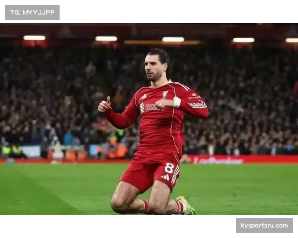 索博斯洛伊红牌导致右后卫危机 戈麦斯被迫客串影响战术